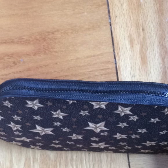 Cosmetics bag - Picture 2 of 6